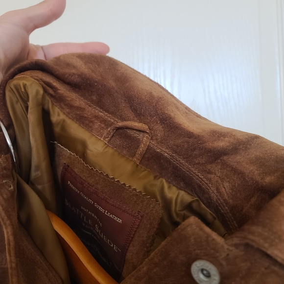 Eddie Bauer | 100% Suede Jacket and Suede Maxi Skirt Set Seattle Suede Washable - Picture 11 of 16